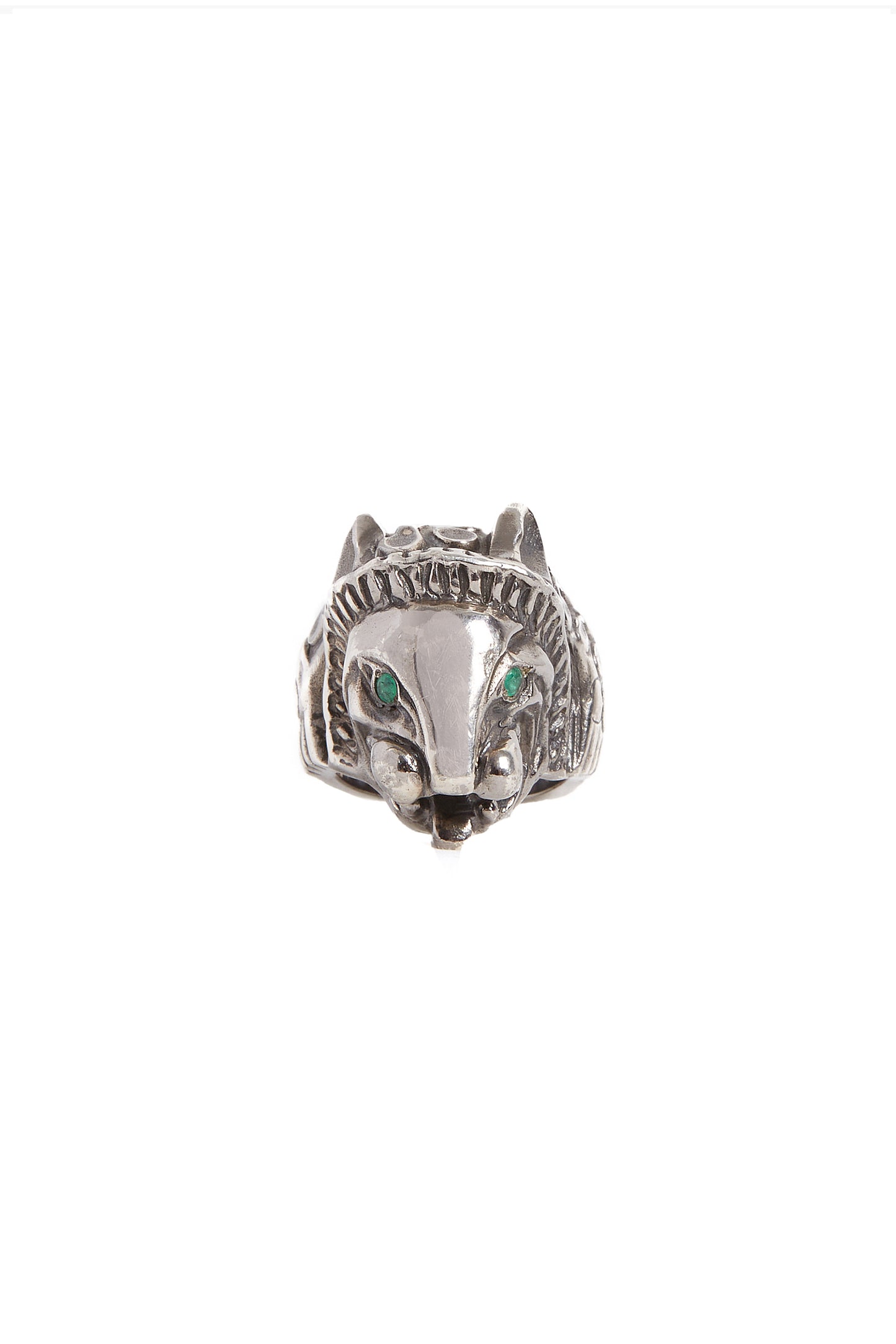 ANEL LEÃO BARROCO - Prata banhada a ródio com esmeraldas